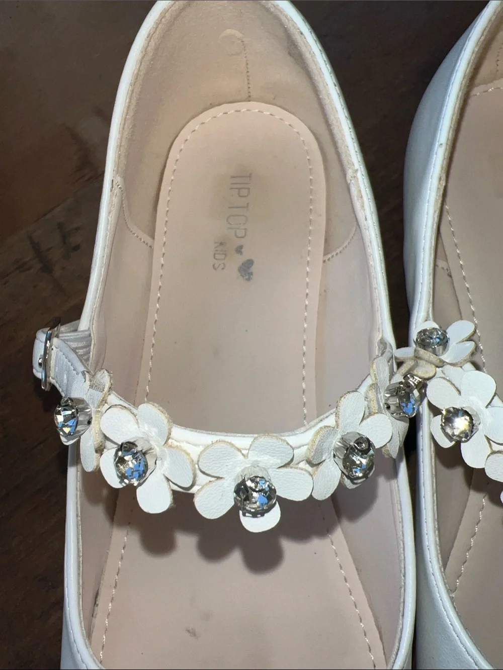 Tip Top Kids White Floral Strap Mary Jane Dress Shoes